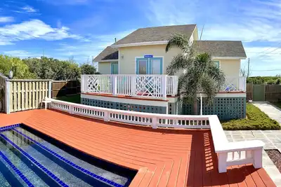Image de *** Incredible Pool w \/ Hot Tub *** Belle plage *** Brand New 2br Villa w \/ Ac ***