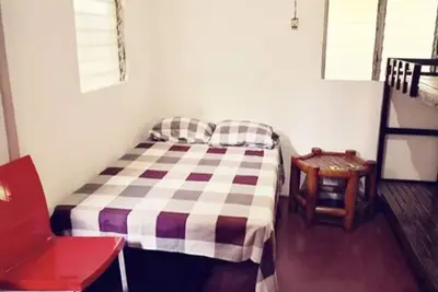 Image de chambre pas cher pour court séjour tous les jours Ou toutes les semaines à Mactan Cebu Philippines