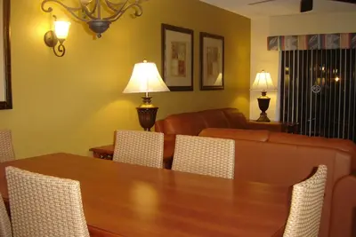 Image de Villa fantastique! ! ! Près de Disney! ! Villa de vacances avec piscine, jacuzzi,