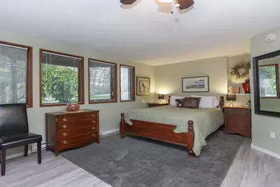 Image de Coles Bay Vacation Retreat / Plages, Golf, Sentiers