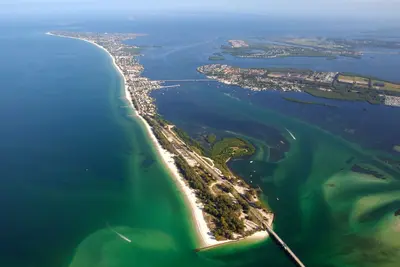 Image de Juste rénové 2 Br 2 Ba complet sur Anna Maria Island à quelques pas de la plage