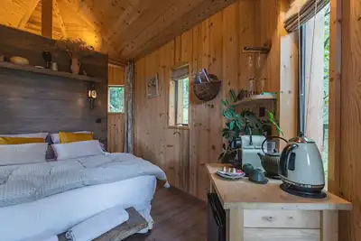 Image de Cabane dans les arbres 2 pers - spa & piscine - vue exceptionnelle