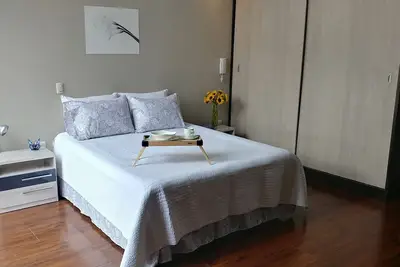 Image de Magnifique appartement privé avec navette gratuite depuis l'aéroport \/ bus