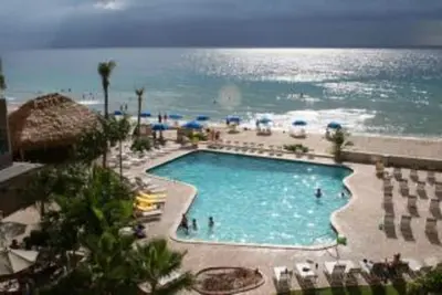 Image de Ocean Manor Hôtel - plage - Suite Meublé - Sleeps 8+