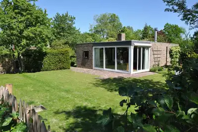 Image de Bungalow familial confortable près de Veerse Meer sur 630m2 de terrain