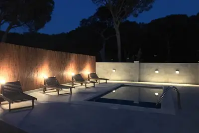 Villa Pour 8 Personnes 3 Chambres 2sdb Piscine PRIVÉ Gratuit Wifi Airco Tvsat Fr
