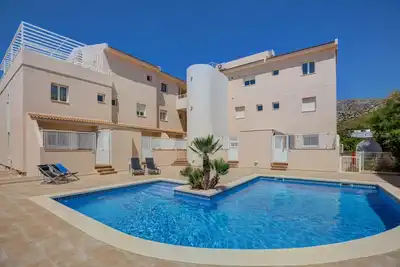 Image de Appartement avec piscine dans Boquer salon, calme et confortable