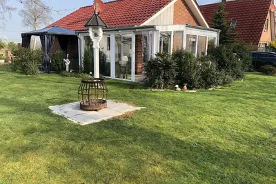 Image de Maison de vacances nid de cigogne sur le lac d'ambre avec jacuzzi en plein air et sauna