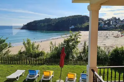 Image de Chalet à Canelas plage avec accès direct à ladite plage.