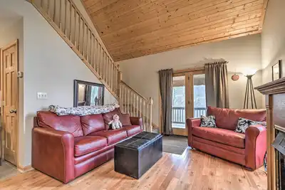 Image de Nouveau! Cabine avec bain à remous + vue sur le Mtn, près du complexe de raquettes