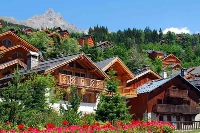 Image de Magnifique chalet au cœur 3 Vallées Meribel centre prestations exceptionnels