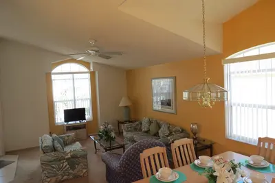Image de Davenport Area Pool Homes by Orb