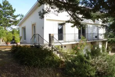 Image de Agon Coutainville, maison a 50 mètres de la mer, grand jardin, wifi, terrasse