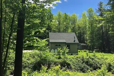 Image de Cabane privée dans les bois, À quelques minutes d'Okemo, Animaux acceptés