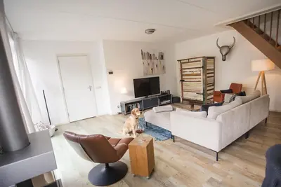 Image de Willow Villa 18 avec 7 lits, 1 lit bébé, 1 sauna et 2 salles de bain