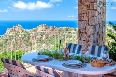 Image de Villa Costa Paradiso avec piscine indépendante et vue magnifique pour 6 personnes