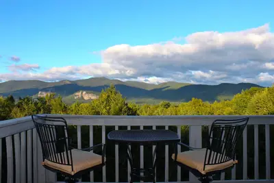 Image de Ensoleillé Condo w \/ Outlet Shops, expansif Montagne, Vallée Vues Near North Conway