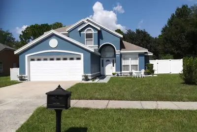 Image de Fabuleuse Grande Villa Regal 4 chambres avec piscine fantastique et Internet et Tv 3d