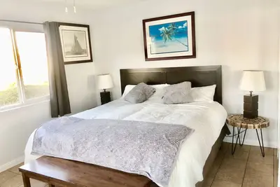 Image de 5 chambres-5 secondes à pied de la plage