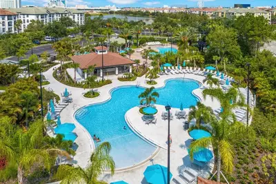 Image de Vista Cay 5 étoiles Resort! Emballé avec des commodités. Près de Disney & Convention Ctr.