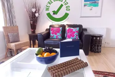 Image de Appartement calme de 2 chambres dans le quartier animé de Morningside à Edimbourg