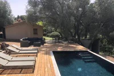Image de Auberge U Sirenu, Maisonnette atypique 4 personnes, piscine privée