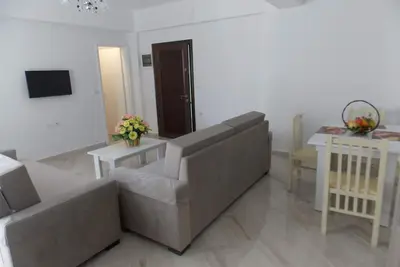 Zeta's Apartments