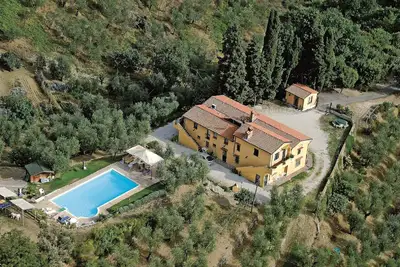 Image de \"Jolie Ferme\" pour 8 personnes dans un mas - piscine ultra panoramique