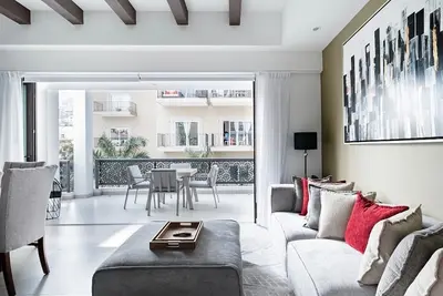 Image de Refuge moderne avec terrasse privée dans la vieille ville