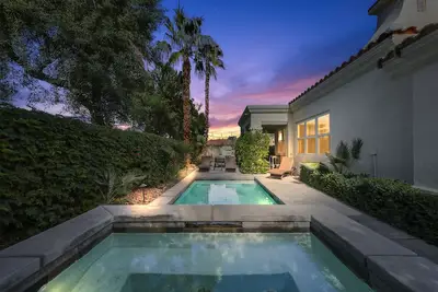 Image de Piscine privée et bain à remous situés dans la magnifique Puerta Azul