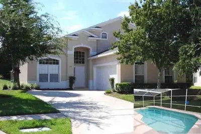 Image de ÉTOURDISSANT! Maison de vacances près de Disney et Orlando avec piscine privée chauffée!