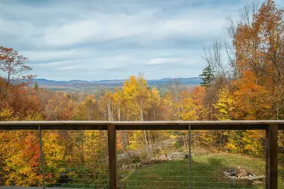 Image de 3900 pieds carrés, 4bd, 3ba - 5 min à Stratton w \/ Vues!