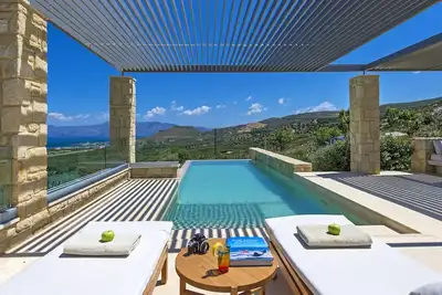Image de Youphoria Villa, Villa Abyss avec magnifique piscine à débordement et vue sur la mer
