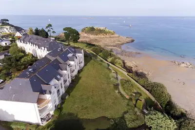 Image de Appartement Les Terrasses de la Comtesse, accès direct à la plage. . .