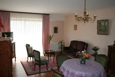 Image de Superbe appartement, centre ville, parking privé, au calme avec ascenseur