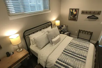 Image de Adorable chambre près du village d'Arroyo Grande. Près des plages, randonnées et caves!