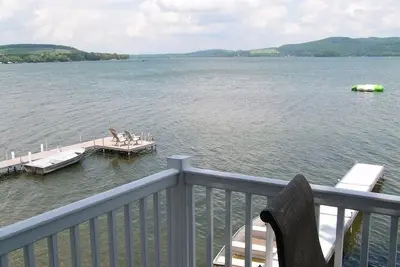 Image de Camp Unadilla! Une maison historique au bord du lac de 3 chambres près de Cooperstown
