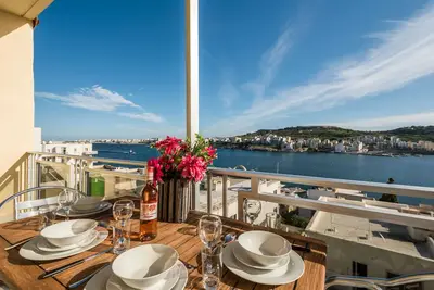 Image de GetawaysMalta - Baiview Appartement jumelé de deux chambres à St Paul's Bay