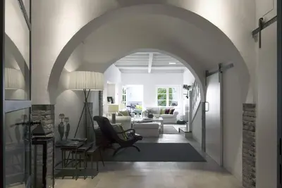 Image de luxueuse villa au centre de Sitges à 50 mètres de la plage