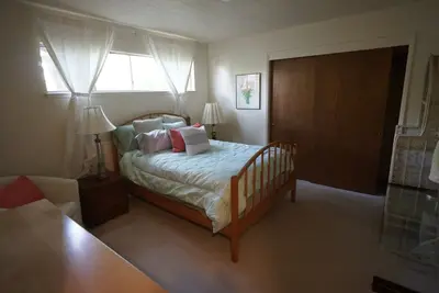 Image de Calme 1 chambre à distance de marche de Uc Berkeley!