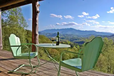 Image de Hawks View House ♥ Magnifiques Vues ♥ Retraite unique au sommet de la montagne de l'architecte