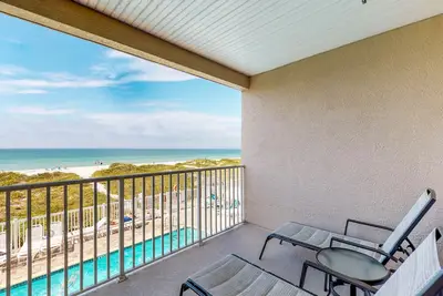 Image de Nouvelle Liste! Chien, condo en bord de mer w / piscine partagée et bain à remous