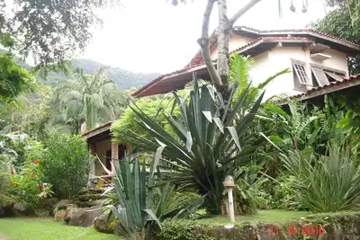 Image de Maison En Particulier Rue, Confort Et Tranquilite. <br>* Forfait spécial vacances *