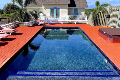 Image de *** Incredible Pool w \/ Hot Tub *** Belle plage *** Brand New 2br Villa w \/ Ac ***