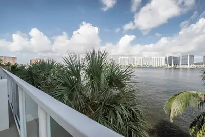 Image de Le Marina Bay 310 - Appartement 4 personnes, Sunny Isles