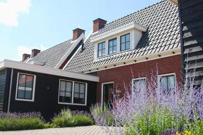 Image de Merveilleuse maison de vacances privée avec Wifi, bain à remous, Tv, terrasse et parking