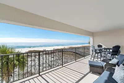 Image de Shipwatch A302 - Adorable condo au 3ème étage face à la plage à Perdido Key!