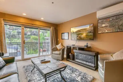 Image de Mountain Chic 1 chambre Condo situé au coeur de Historic Park City