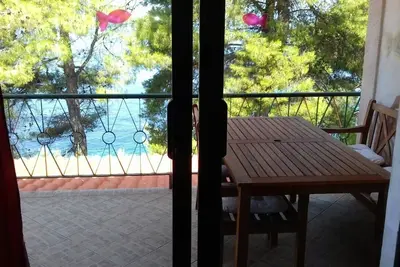 Appartement de deux chambres prés de la plage Crnja Luka, Korcula (A-15978-a)