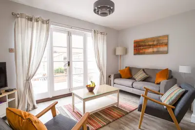 Swan Cottage, familial et convivial, avec un jardin à Arundel, Ref 996726
